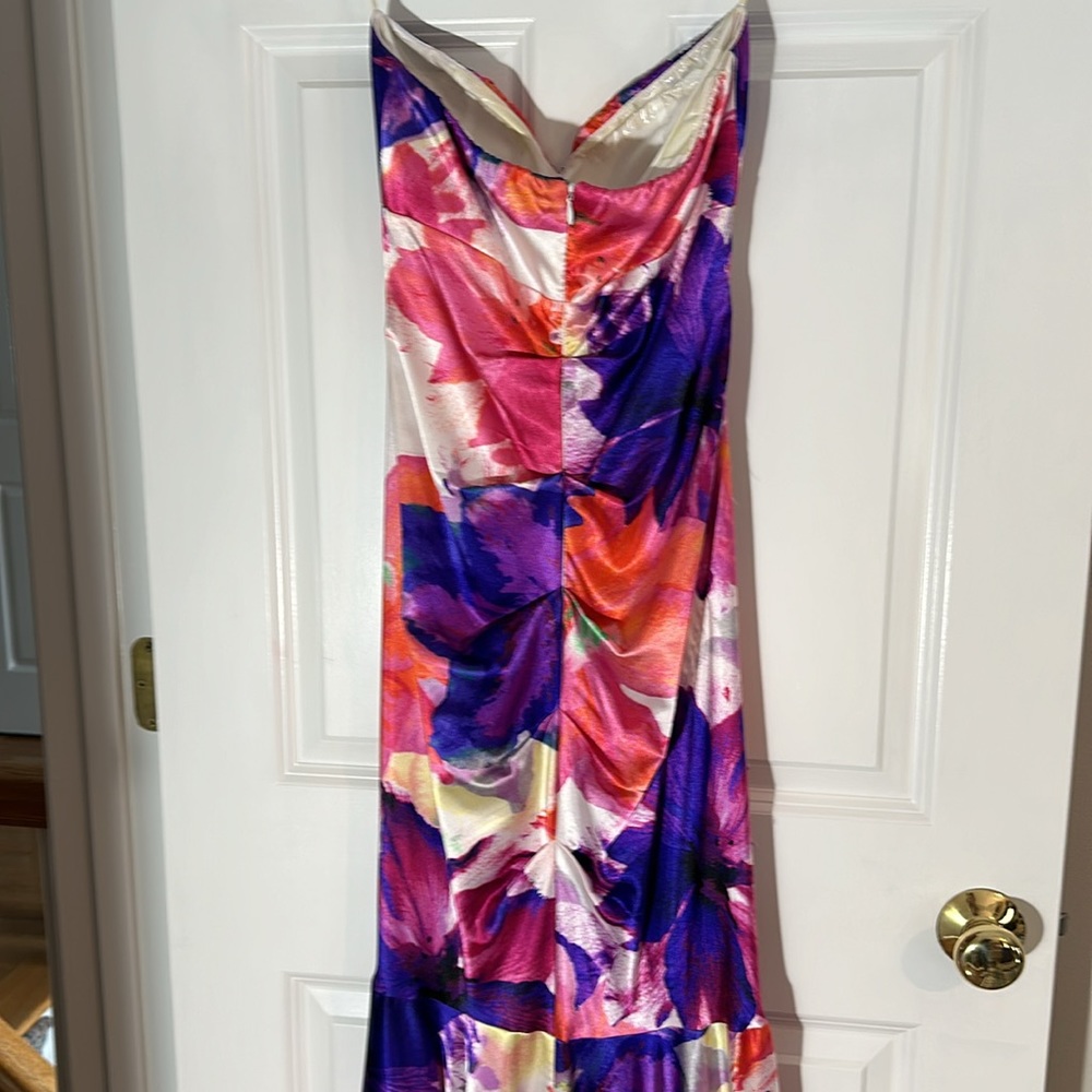 Cache gown - Picture 4 of 8